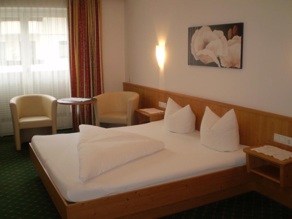 Garni Strasser Aparthotel