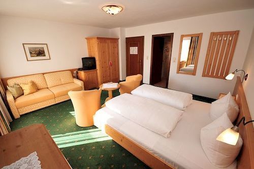Aparthotel Garni Strasser Zell am Ziller