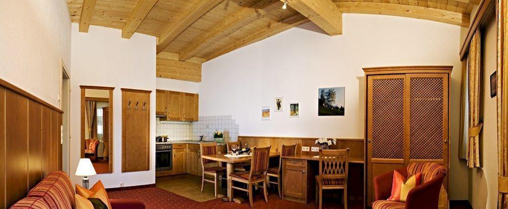 Aparthotel Garni Strasser