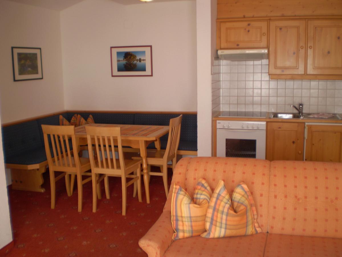 Garni Strasser Aparthotel